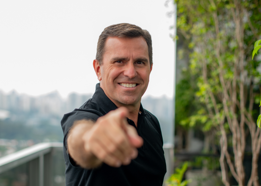 Rodrigo Bocardi e o novo modelo de comunicação no Brasil 